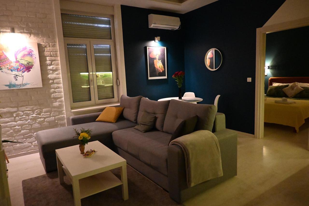 Rooster Apartments Belgrado Exterior foto
